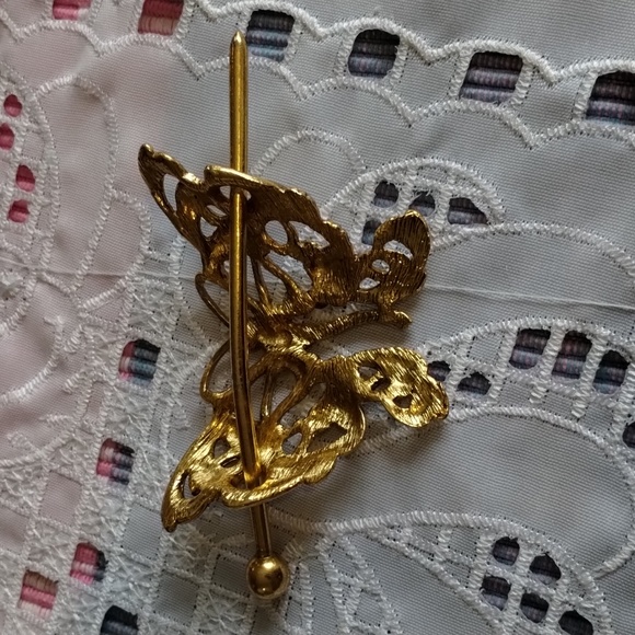 Vintage Butterfly Hair Pin - Picture 2 of 2